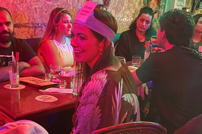 Cusco: Exclusive Pub Crawl with more than 10 Benefits - What to wear in Cusco nightlife: the no-sandals, no-shorts rule