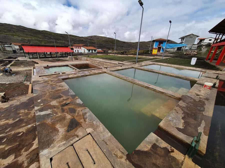Cusco : full day 7 lagoons with lunch - Why the Ausangate seven-lagoon route feels worth it