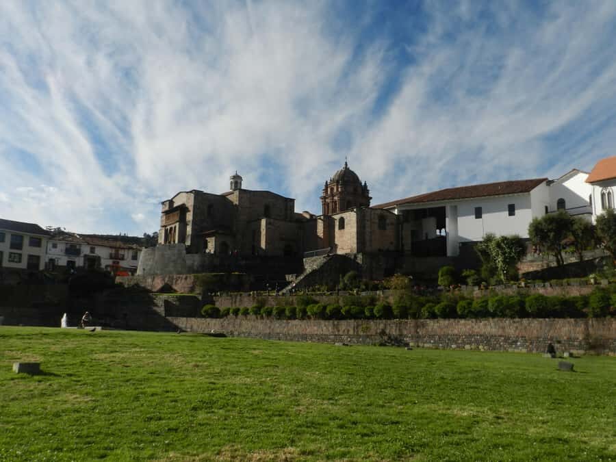 Cusco: Half-Day Historic City Tour - Cathedral of Cusco and Qoricancha: two eras, one tight start
