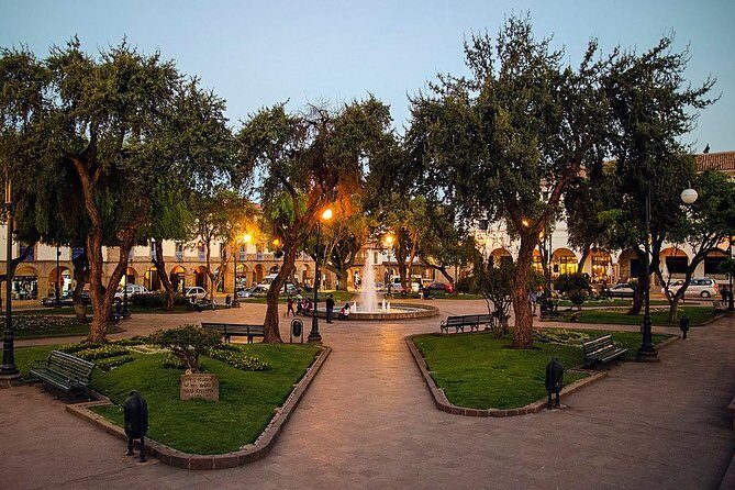 Cusco Markets and Ruins Small Group Tour - Q’enqo and the Cristo Blanco area: ceremonial Inca space plus a short scenic walk