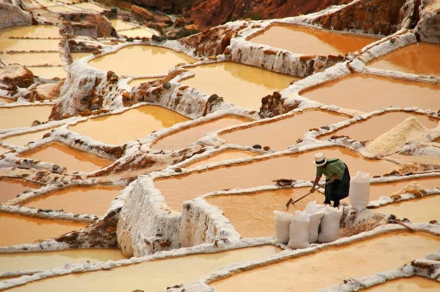 Cusco: Moray, Maras Salt Mines, and Chinchero Weavers Tour - Transportation, altitude, and how to make the day feel easy