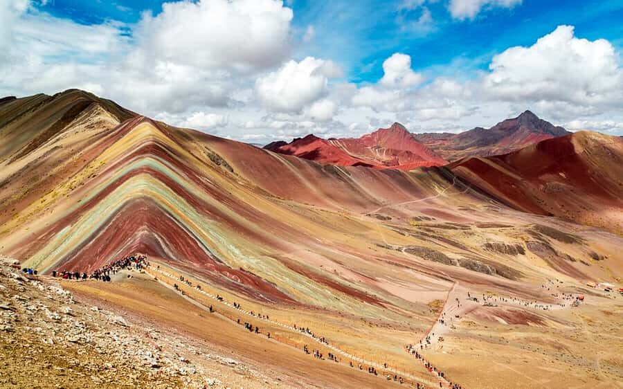 Cusco: Mountain of 7 colors Vinicunca and the Red Valley (optional) - Cusco pickup at 3:30–4:00 a.m.: the hardest part is getting ready