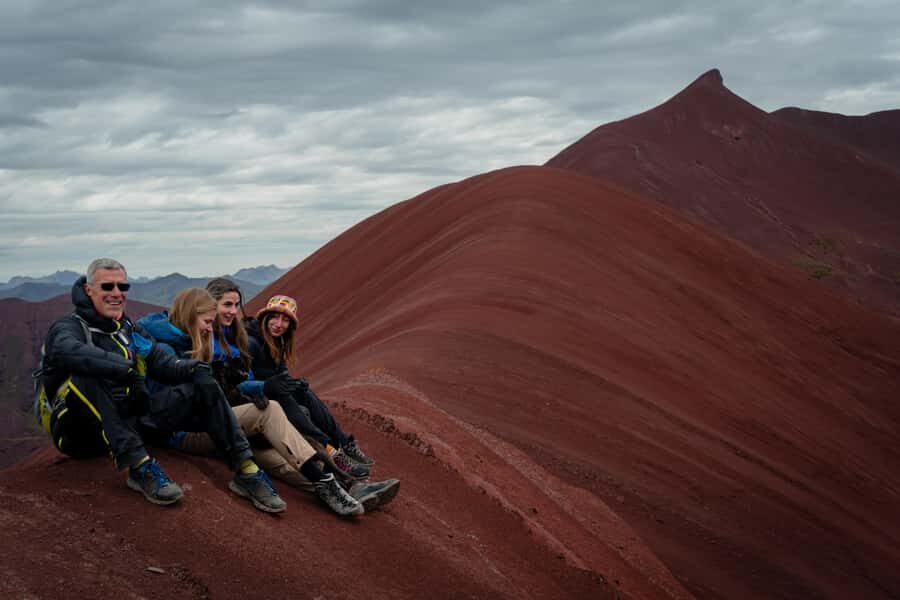 Cusco One Day: Tour Rainbow Mountain & Red Valley opcional - The scenic photo stop on the way to Valle Rojo