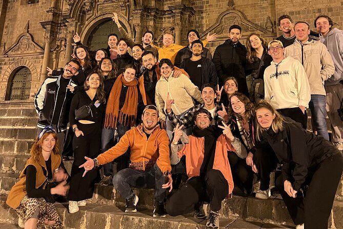 Cusco Pub Crawl: Bar Tour, Drinks And Club with no waiting lines - The 4.5-hour plan: start at 9 p.m., end at the main-square area