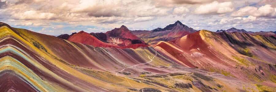 Cusco: Rainbow Mountain and Humantay Lake 2-Day Tour + Meals - Day 2: Humantay Lake and the Soraypampa Approach (3,900–4,200 masl)