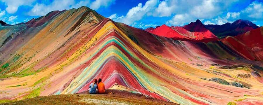 Cusco: Rainbow Mountain and viewpoint red valley ( optional) - A 4am Cusco start that sets you up for the best light