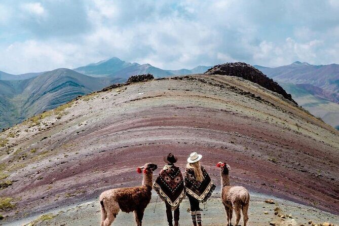 Cusco: Rainbow Mountains - Mountain of 7 Colors - Vinicunca - Stop 3: Quiquijana and Valle Rojo’s red mineral story