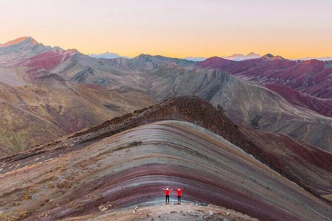 Cusco: Rainbow Mountains - Mountain of 7 Colors - Vinicunca - The 14-hour Cusco schedule, starting at 4:00 a.m.