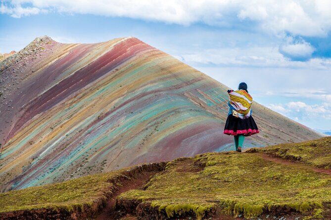 Cusco Sacred Valley Machupicchu & Rainbow Mountain - 4 Day Tour - Day 3 Machu Picchu: guided walkthrough, bus timing, and sunset return from Ollantaytambo