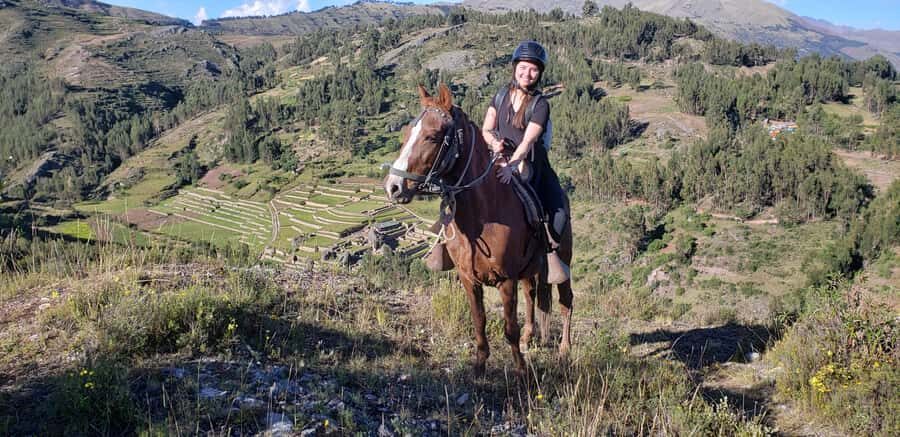 Cusco: Sacsayhuaman Guided Tour and 1-Hour Horseback Ride - Sacsayhuaman: Inca Engineering Before the Best Viewpoint
