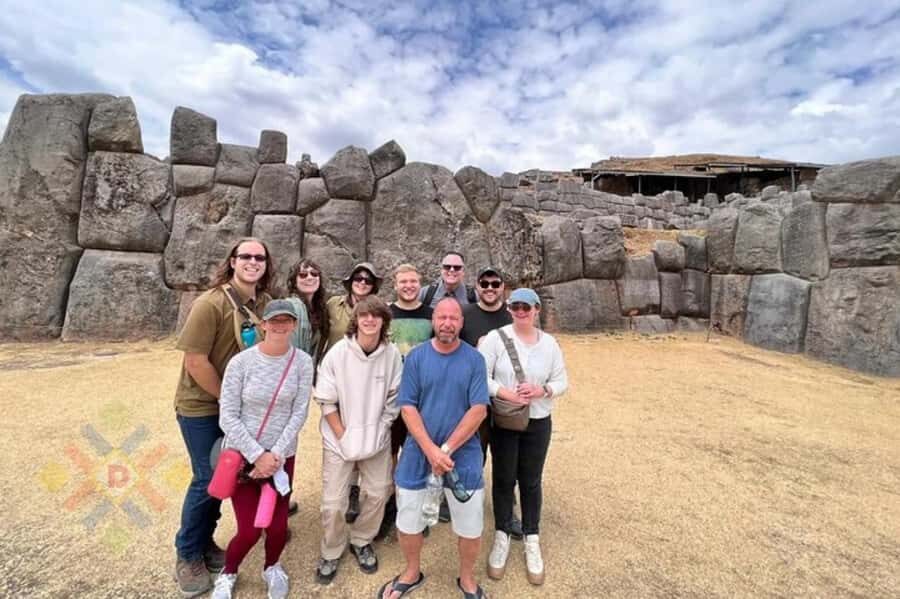 Cusco: Sacsayhuaman, Qenqo, Puca Pucara & Tambomachay Tour - Sacsayhuaman Fortress Walls: The Scale Test