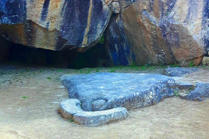 Cusco to Machu Picchu Full-Day Tour : Vistadome & Observatory Train - Aguas Calientes Break: Lunch, Village Time, and Small Wins