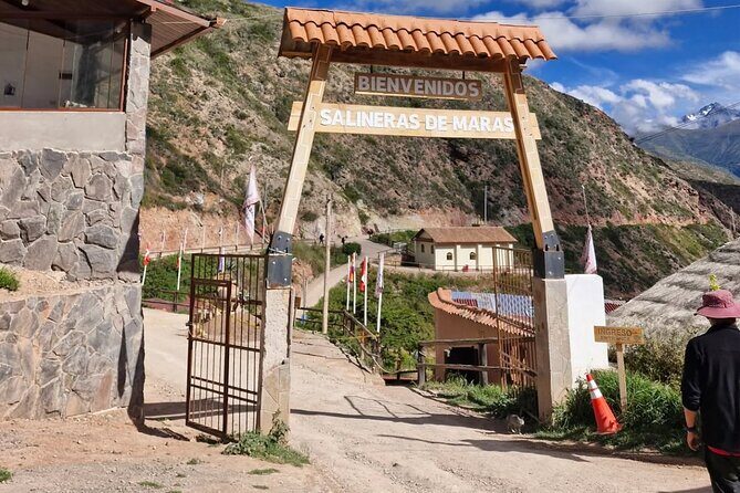 Cusco: Tour al Valle Sagrado + Maras y Moray + Almuerzo Buffet - Urubamba lunch (Stop 4): included buffet time that actually helps