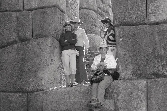 Day Hike Cusco Historical Outskirts - Tambomachay ruins: aqueducts, waterfalls, and water-ritual myths