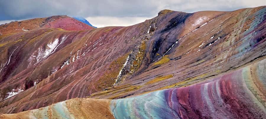 Day trip to Rainbow Mountain and Red Valley - The hike to Rainbow Mountain: about 2 hours of focused uphill walking
