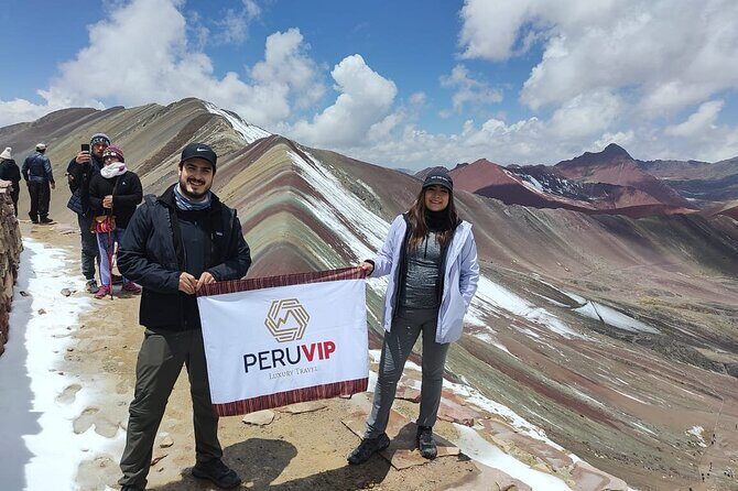 Discover the Rainbow Mountain on horseback + meals - Private - Horse-Assisted Ascent: The Vinicunca Climb and Photo Time