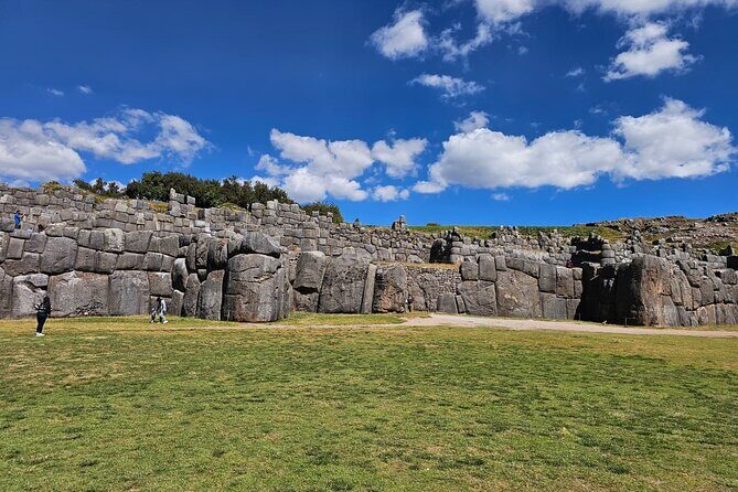 Epic 5-Day Journey to Rainbow Mountain-Machu Picchu-Sacred Valley - Urubamba lunch and Ollantaytambo: the calm before Machu Picchu