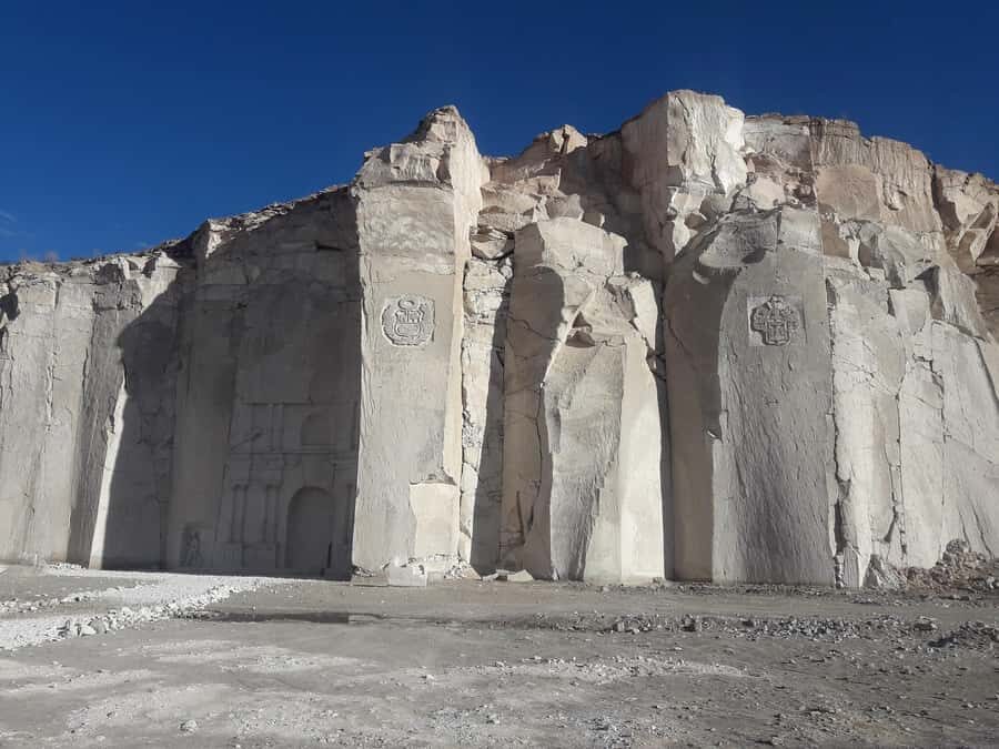 Excursion + Sillar and Culebrillas Route in Arequipa - 4 hours in motion: transport, timing, and your Plaza de Armas drop-off