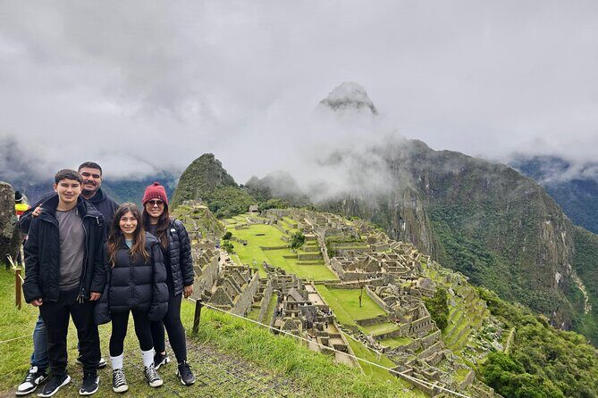 Excursion to Machupicchu from Cusco || Private Service || - Machu Picchu tickets: circuits, availability, and your options