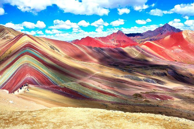 Excursión to Rainbow Mountain with Coca Ceremony | Prívate Tour | - Who should book this private Rainbow Mountain tour