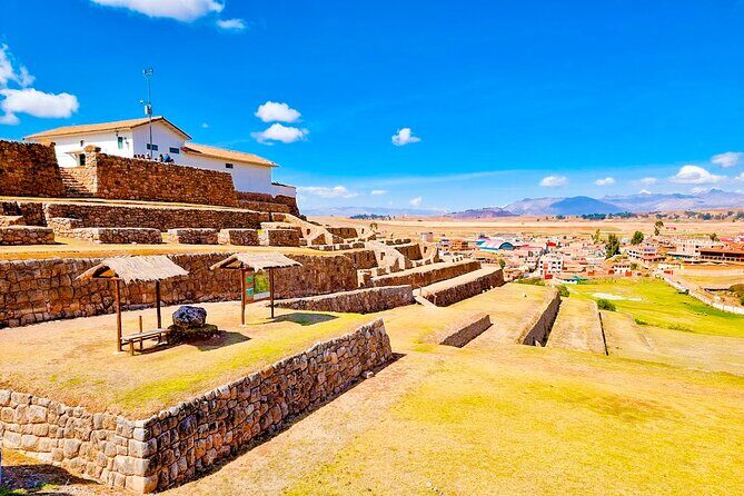Excursion to Sacred Valley & salt mines - Moray with lunch buffet - Urubamba lunch: a buffet that actually feels like a reset