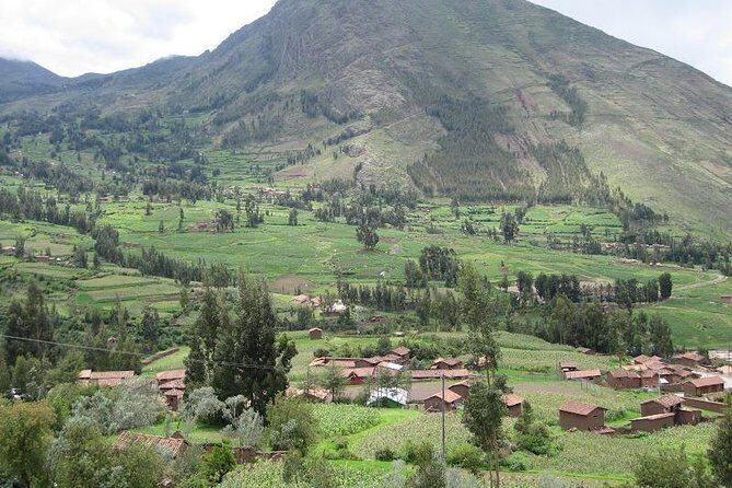 Excursion to the Sacred Valley of the Incas from Cusco - Cusco pickup at 7:30 and the ride in an A/C vehicle