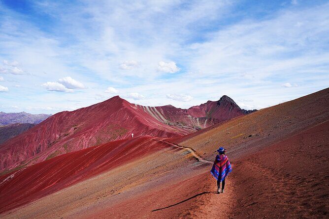 Explore the Rainbow Mountain with us! - A long day that’s really about timing (4:30am to ~19:00)