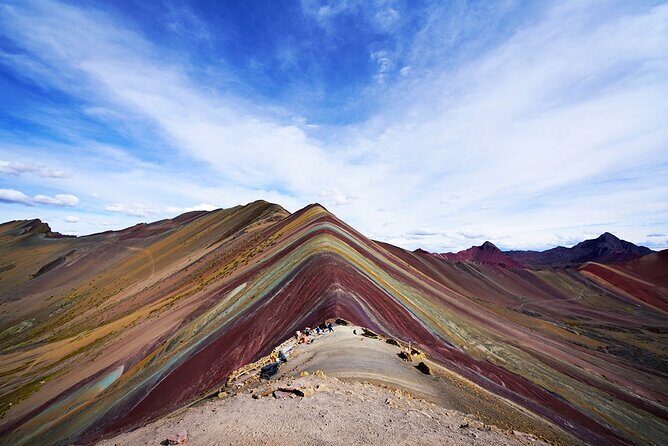Explore the Rainbow Mountain with us! - The watchtower viewpoint at 5040m: why 30 minutes matters