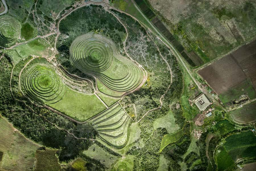 From Cusco: Chinchero Weavers, Moray, Maras Salt Mines Tour - Guide energy and timing: why the day feels smoother