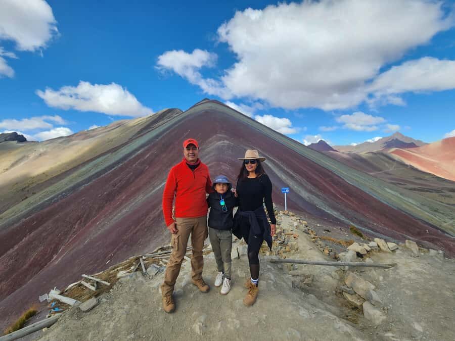 From Cusco: Full Day tour to Rainbow mountain and Red Valley - Transport, group size, and included gear that actually helps