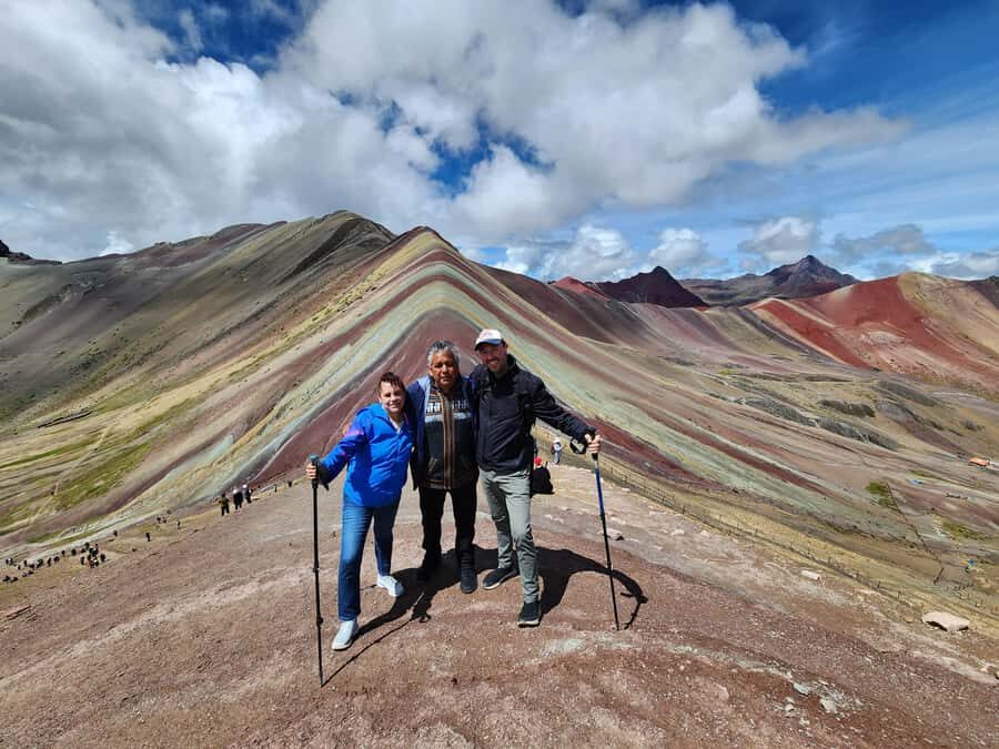 From Cusco: Full Day Tour to Vinincunca Rainbow Mountain - From Cusco to the Cusipata breakfast stop