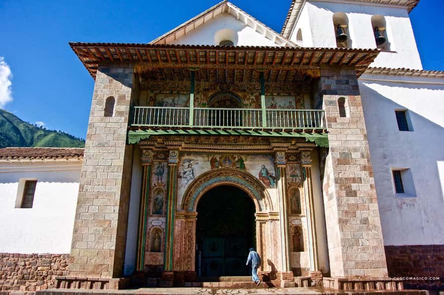 From Cusco: Full-Day Touristic Bus to Puno with Guided Tours - Andahuaylillas Church: The Sistine Chapel of the Andes in 30 Minutes