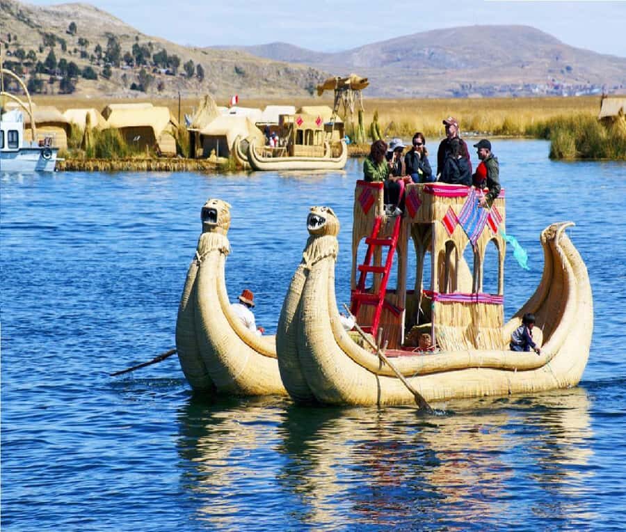 From Cusco: Lake Titicaca with a visit to Uros and Taquile - La Raya Sacred Views and the Litico Pukara Museum Stop