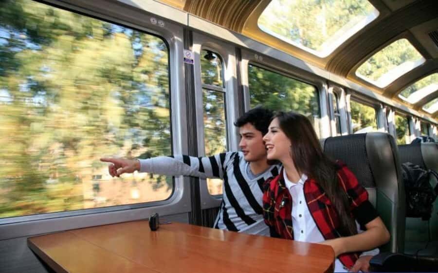 From Cusco: Machu Picchu Private Day Trip on Panoramic Train - Cusco to the Sacred Valley: the train ride that sets the tone