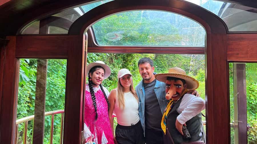 From Cusco: Machu Picchu Tour with Hiking Ticket - Consetur bus to the entrance gate: where lines and timing meet