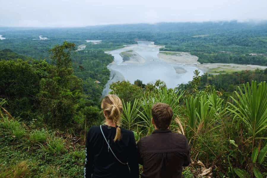 From Cusco: Manu National Park 3 Day Tour - Cloud forest lunch breaks and why cock-of-the-rock viewing matters