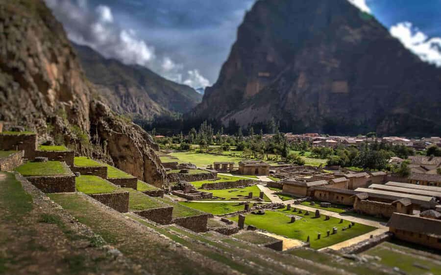 From Cusco: Maras and Moray and Ollantaytambo Tour - Ollantaytambo Ruins: Inca Construction on the Urubamba Route