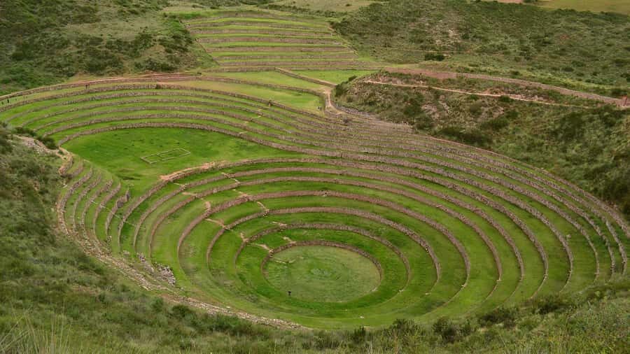 From Cusco: Sacred Valley & Maras Salt Mines with Lunch - Urubamba buffet lunch: recharging without breaking the day