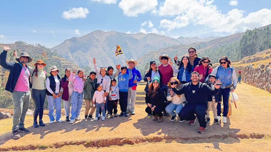 From Cusco: Sacred Valley & Maras Salt Mines with Lunch - Pickup in Cusco and the road north: timing, comfort, and altitude reality