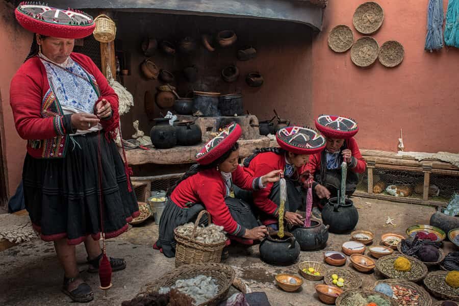 From Cusco: Sacred Valley Tour with Buffet Lunch - Ollantaytambo: Sun Temple time and the 100-step challenge