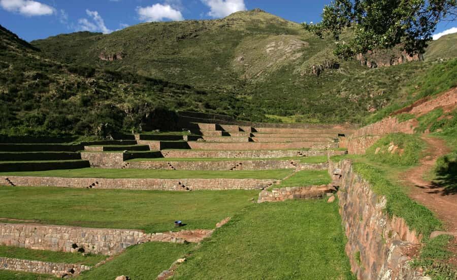 From Cusco: South Valley Villages and Archaeology Tour - Pikillacta: the Huari adobe city from 700 to 900 AD