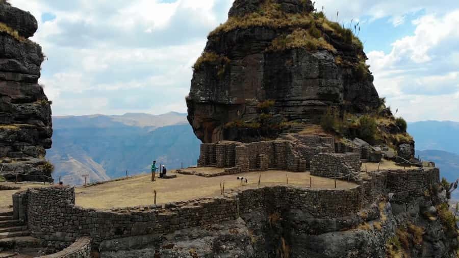 From Cusco: Waqrapukara Hike Full-Day Tour With Meals - Getting to the Trail: What the Guide Adds on the Way