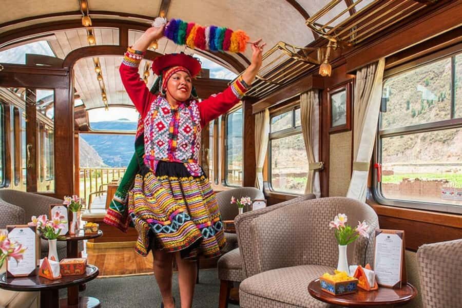 From Puno: Travel to Cusco in Titicaca Train All Inclusive - Key highlights to look for