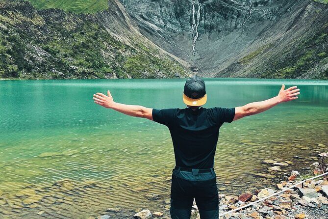 Full Day Activity from Cusco to Laguna Humantay - The hike to Humantay Lagoon: what moderately difficult really means