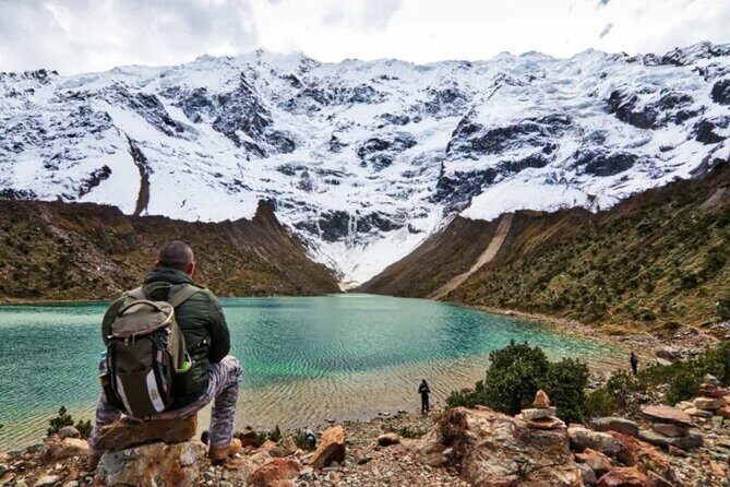 Full Day Group Excursion to Humantay Lake from Cusco - Humantay Lake: turquoise minerals, glaciers above, and your guide’s role