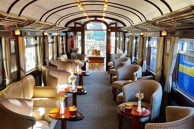 Full day: Luxury train from Cusco to Puno - Onboard Music and Dance: Culture Built Into the Ride
