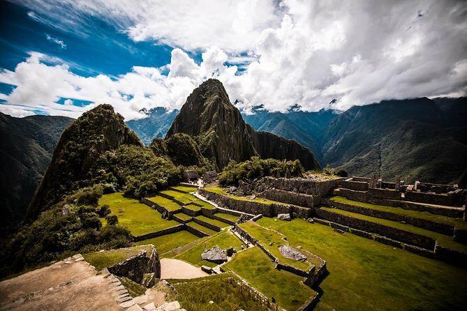 Full-Day Machu Picchu Tour From Cusco - Machu Picchu entry: how the guided visit fits the site rules
