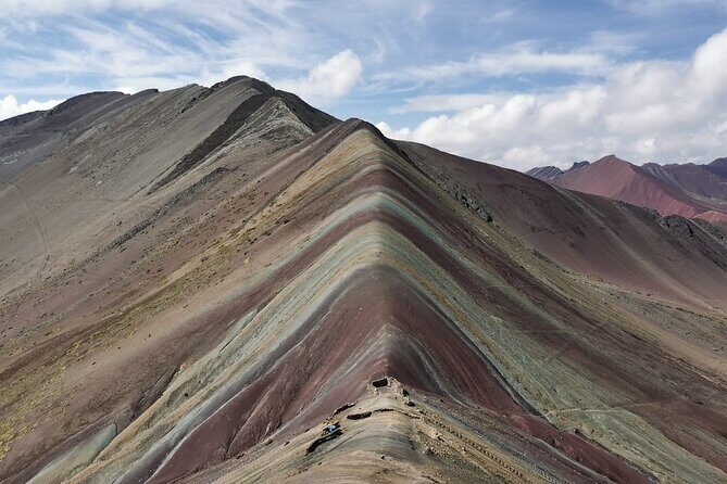 Full-Day Rainbow Mountain Tour from Cusco - What to pack so you can actually enjoy the viewpoint