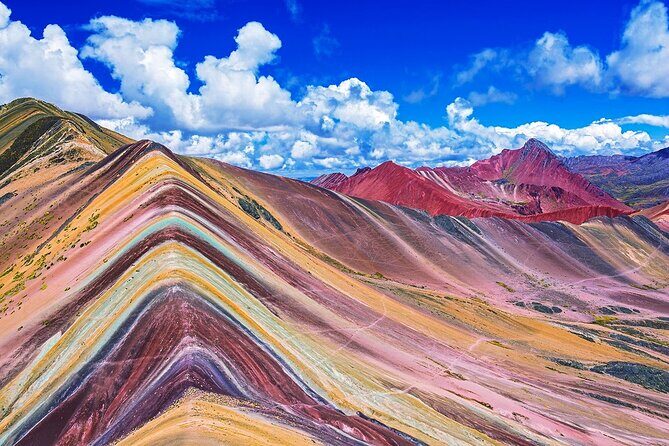 Full Day - Rainbow Mountain tour - Group Service - The 4:00am departure and 3.5 hours of changing scenery