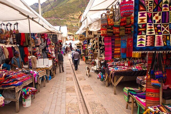 FULL DAY SACRED VALLEY TOUR (Just for your family) - A 07:00 AM Private Sacred Valley Day From Cusco
